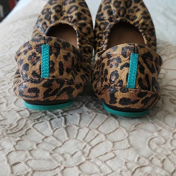 Tieks Leopard Print Flats Size 7 - Picture 5 of 9